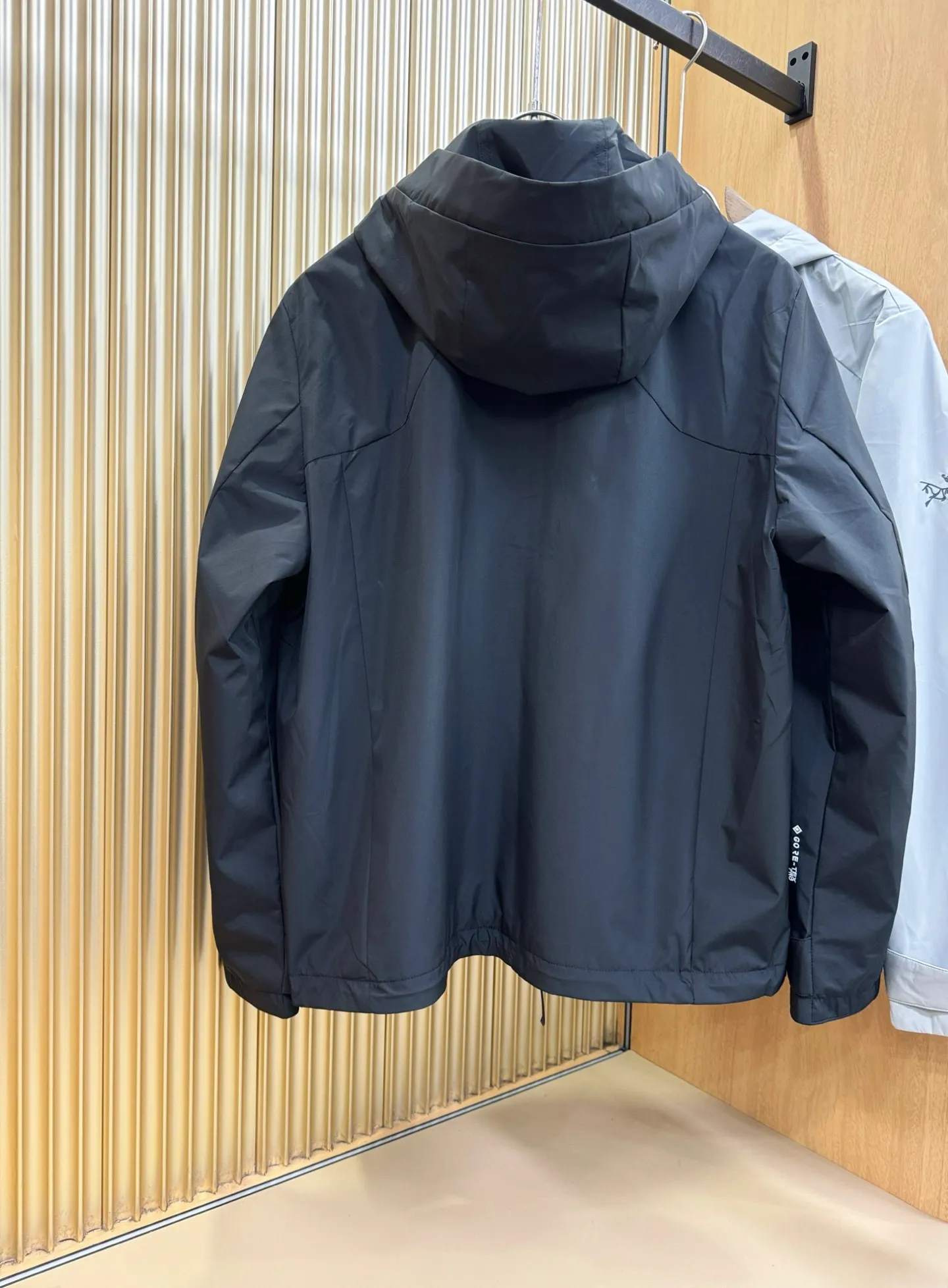 Same Style， ， 2026 New Arrival ，Original Premium Breathable ， ， ， Quality。 ， Sizes：M～3XL，